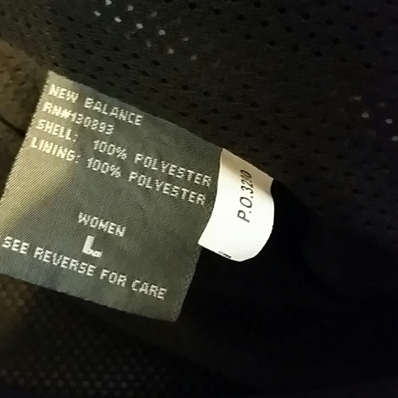 NEW BALANCE LIGHTWEIGHT ACTIVE JACKET - Picture 8 of 8